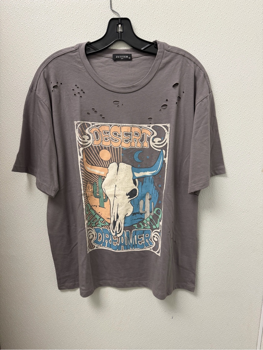 Zutter Women’s Desert Dreamer Graphic Tee — Grey